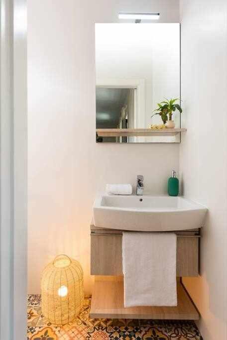 Monkeys Apartments Duplex Pureza & Balconies セビリア エクステリア 写真